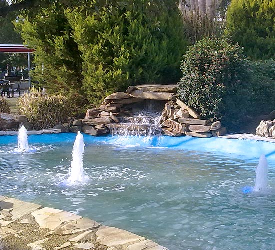 Daha büyük kademeli havuzlar